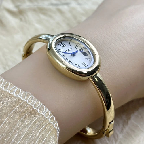Elegant Gold Stainless Steel Bracelet Watch for Women - Perfect Fashion Accessory and Gift