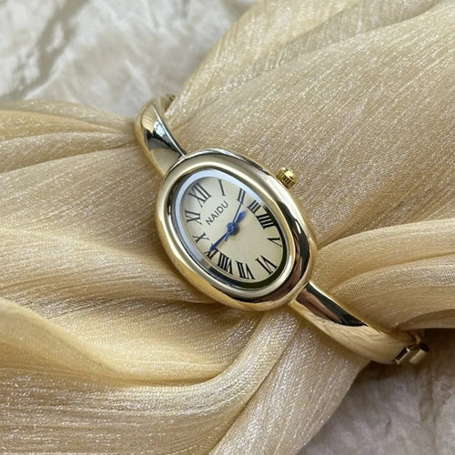 Elegant Gold Stainless Steel Bracelet Watch for Women - Perfect Fashion Accessory and Gift